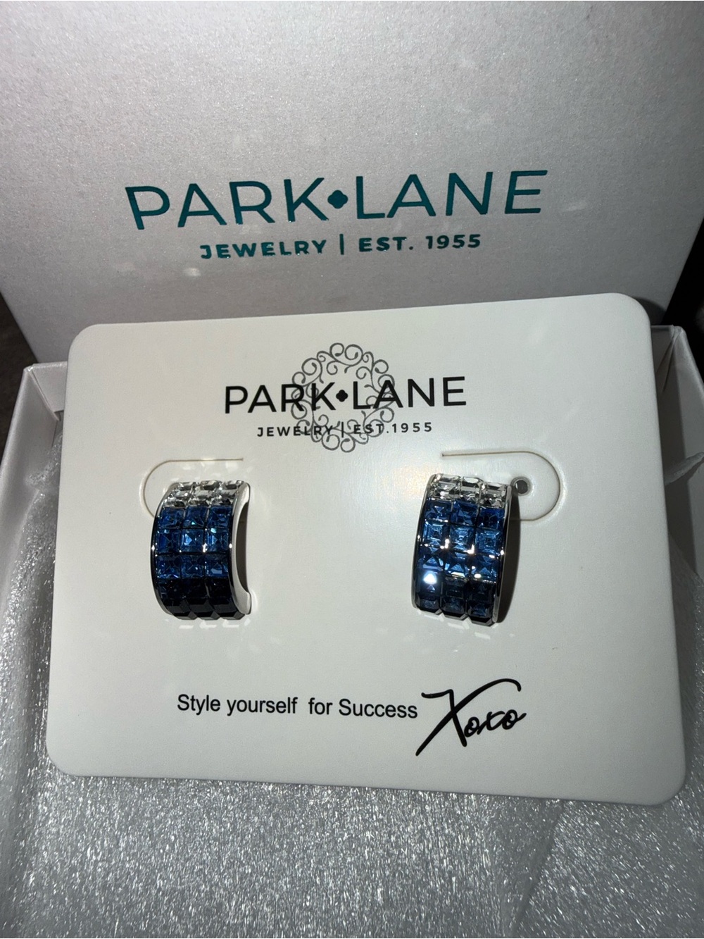 Park Lane September Sparkle Box Blue Crystal Hoop Earrings NIB